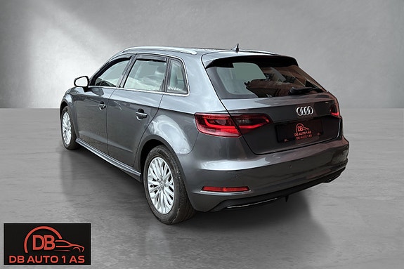 Audi A3 5 of 5