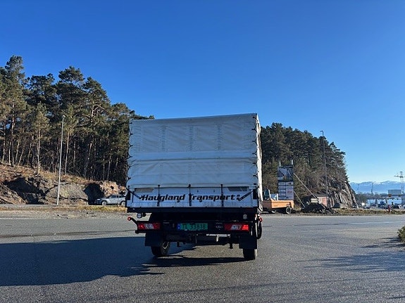 Ford Transit 13 of 24