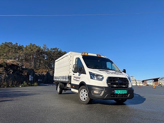 Ford Transit 7 of 24