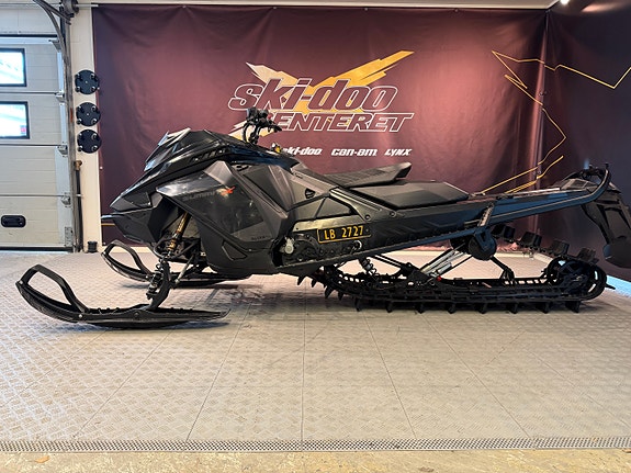 Ski-doo Summit X Expert 850 E-TEC 154" 2 of 5