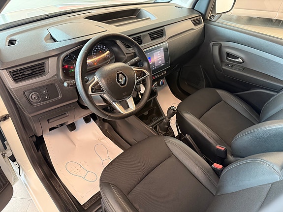 Renault Express 12 of 26
