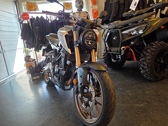Honda CB 125 R