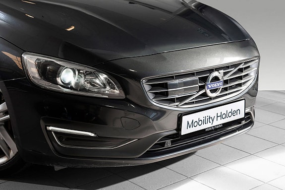 Volvo V60 5 of 24