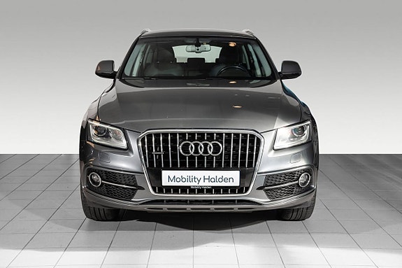Audi Q5 3 of 22