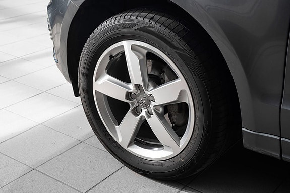 Audi Q5 9 of 22