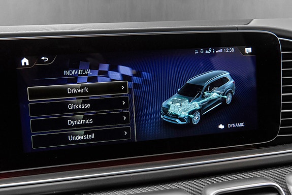 Mercedes-Benz GLS63 30 of 30