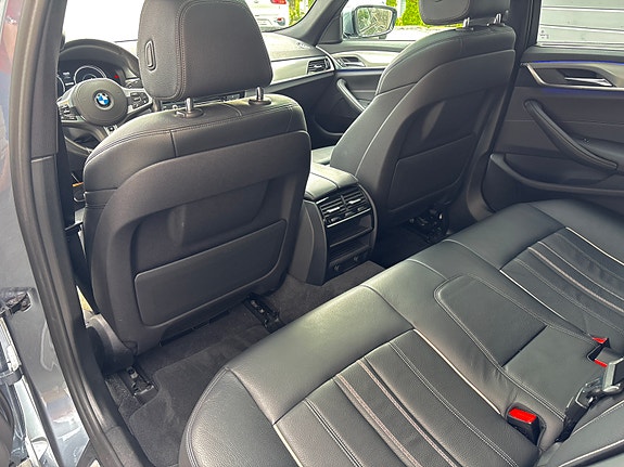 BMW 530e 20 of 29