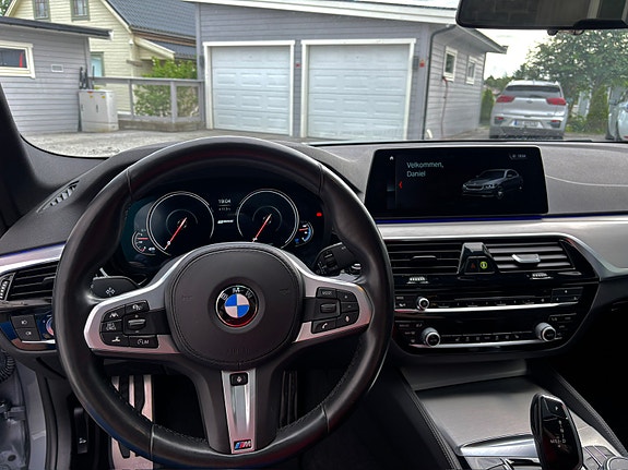 BMW 530e 14 of 29
