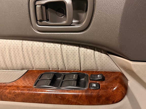 Nissan Patrol 23 of 30