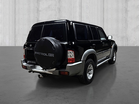 Nissan Patrol 6 of 30