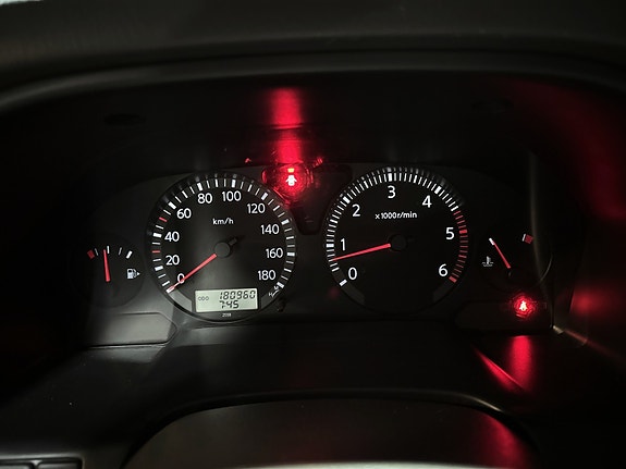Nissan Patrol 14 of 30