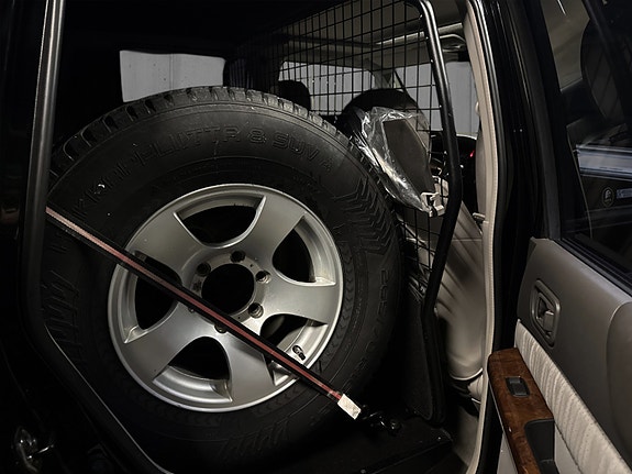 Nissan Patrol 26 of 30