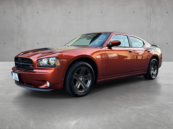 Dodge Charger 2 of 5