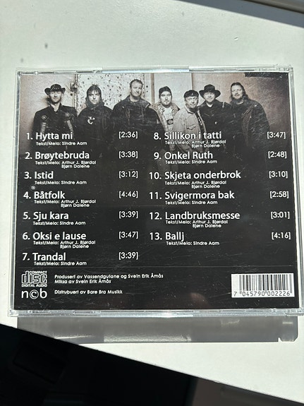 Product image 2 of 2