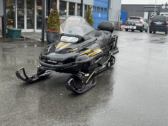Ski-doo Skandic SUV 550