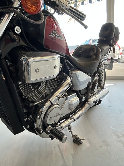 Honda VT 800 Shadow 15 of 15
