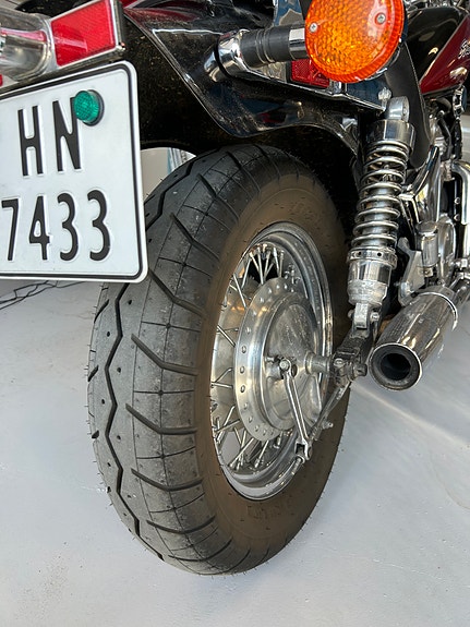 Honda VT 800 Shadow 10 of 15