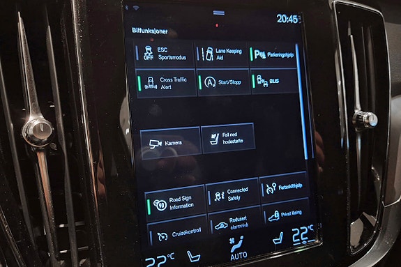 Volvo V60 26 of 30