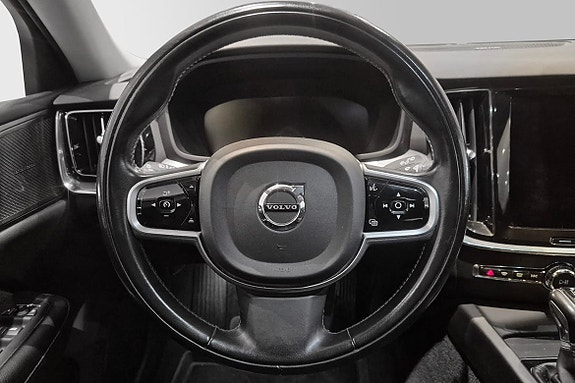 Volvo V60 15 of 30