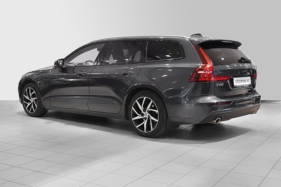 Volvo V60 5 of 30