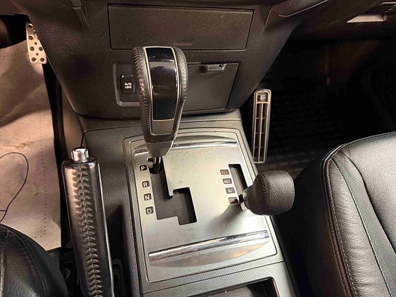 Mitsubishi Pajero 21 of 30