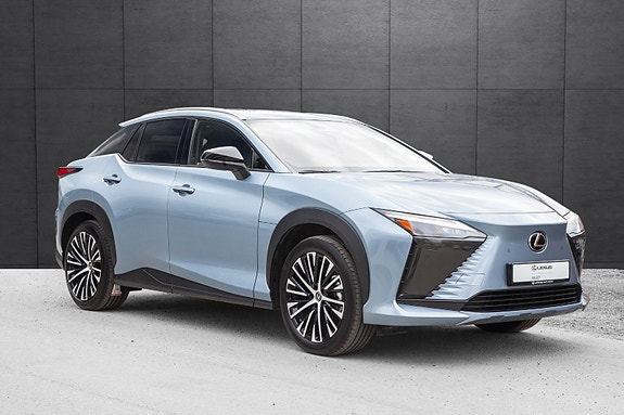 Lexus RZ450e 5 of 20