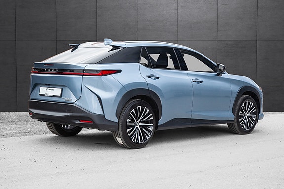 Lexus RZ450e 4 of 20