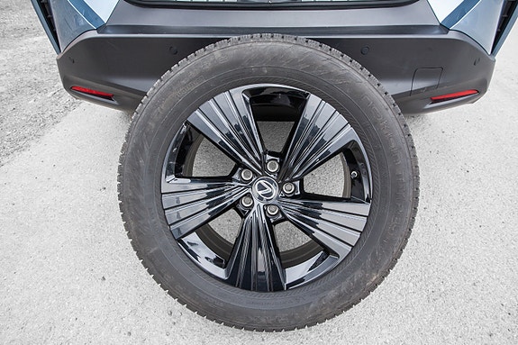Lexus RZ450e 19 of 20