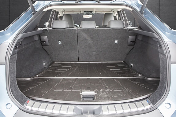 Lexus RZ450e 17 of 20