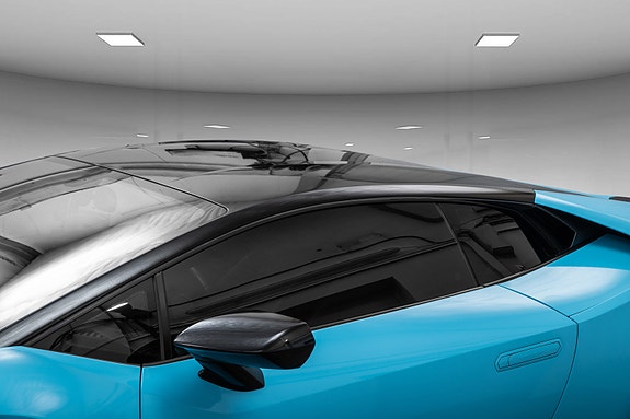 Lamborghini Huracan 15 of 30