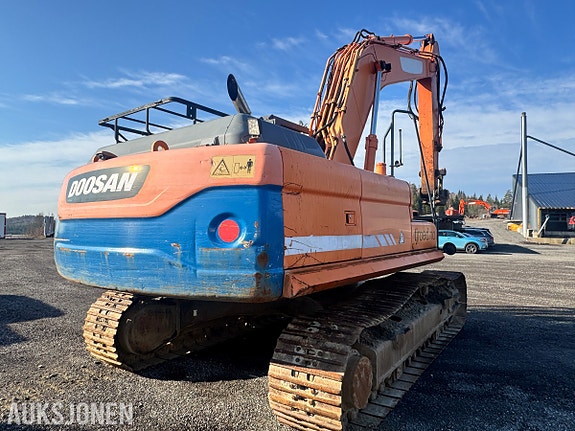 Doosan Gravemaskin DX300LC 4 of 5