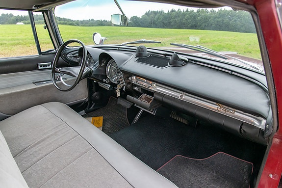 Chrysler 3 of 5