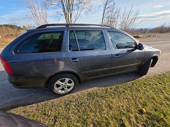 Skoda Octavia 8 of 30