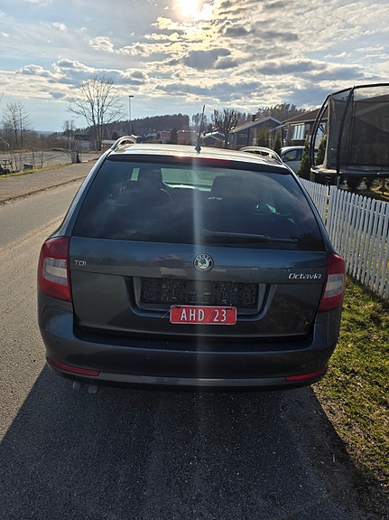 Skoda Octavia 6 of 30