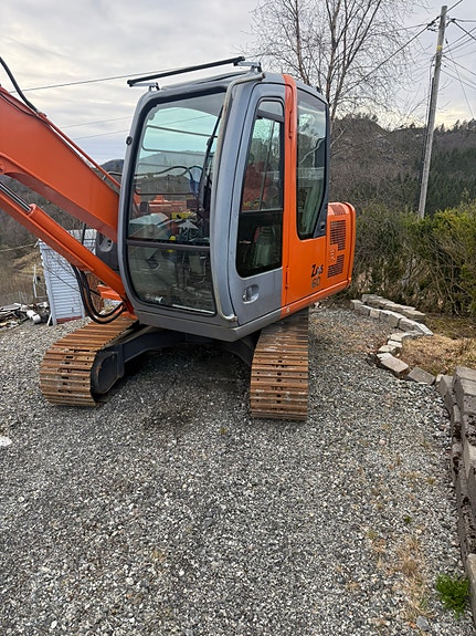 Hitachi ZX 60 3 of 5