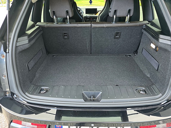 BMW i3 10 of 14