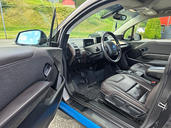 BMW i3 12 of 14