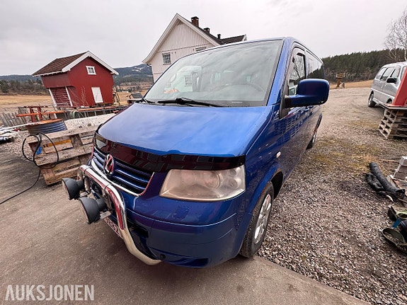 Volkswagen Caravelle