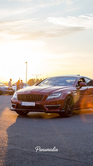 Mercedes-Benz CLS63 2 of 5
