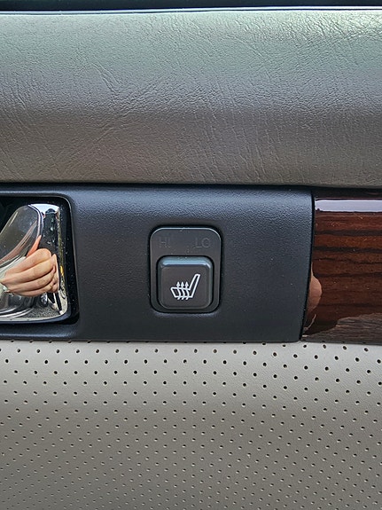 Cadillac Seville 28 of 30