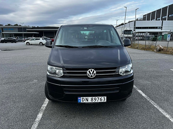 Volkswagen Multivan 12 of 14