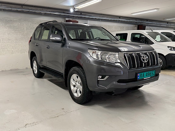 Toyota Land Cruiser 6 of 30