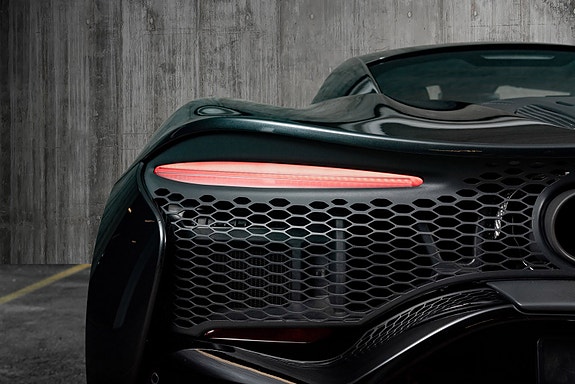 McLaren Artura 13 of 30