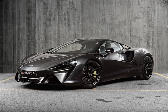 McLaren Artura 2 of 30