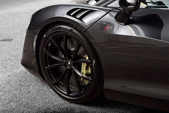 McLaren Artura 20 of 30