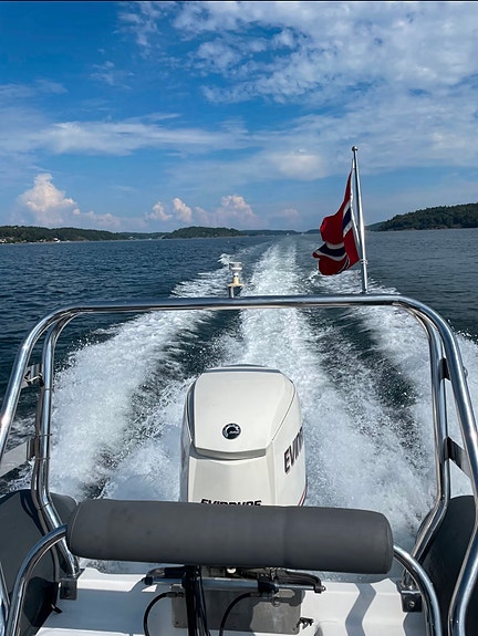 Cape Rib 750 – 250hk Evinrude – med reg. henger. Klar for sommeren! 5 of 14