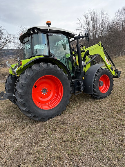 CLAAS Arion 460 6 of 7