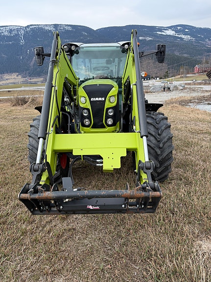 CLAAS Arion 460 4 of 7