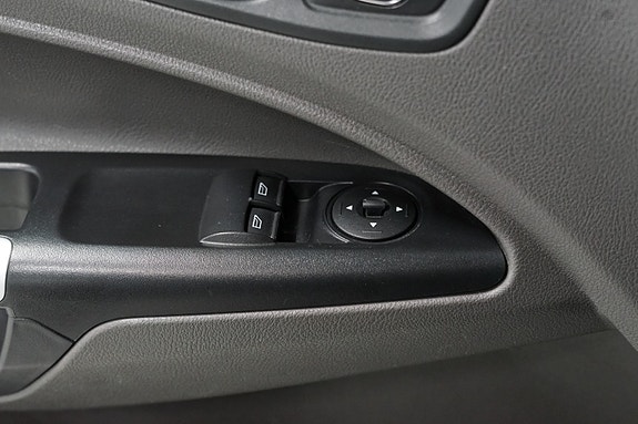 Ford Transit Connect 12 of 25