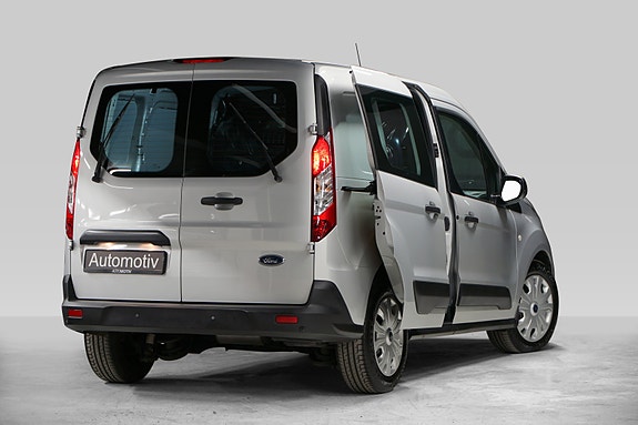 Ford Transit Connect 5 of 25